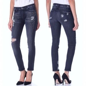 7 for all Manking Slim cigarette jean